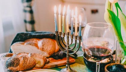 九游网页版官网-瑞·弗兰：全黑队的“防守专家”，每一次关键拦截都帮助球队稳住局面